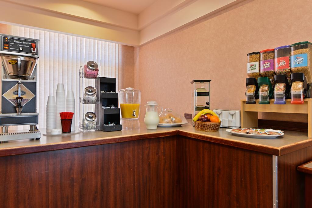 West Star Hotel And Casino Jackpot Extérieur photo